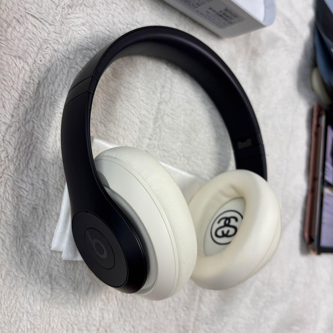 STUSSY beats ワイヤレスヘッドフォン ホワイト
