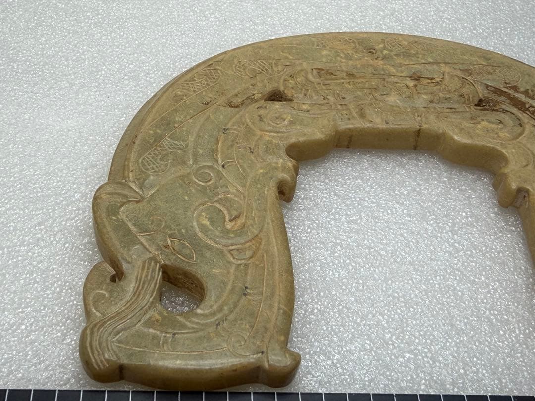 古玉 翡翠製 彫刻 ネックレス手彫り 天然石 古玩 両面彫刻 玉璧