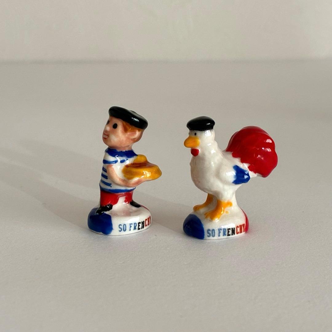 トリコロール　フェーブ　フランス　陶器　ミニチュア　置物　パリ　エッフェル塔