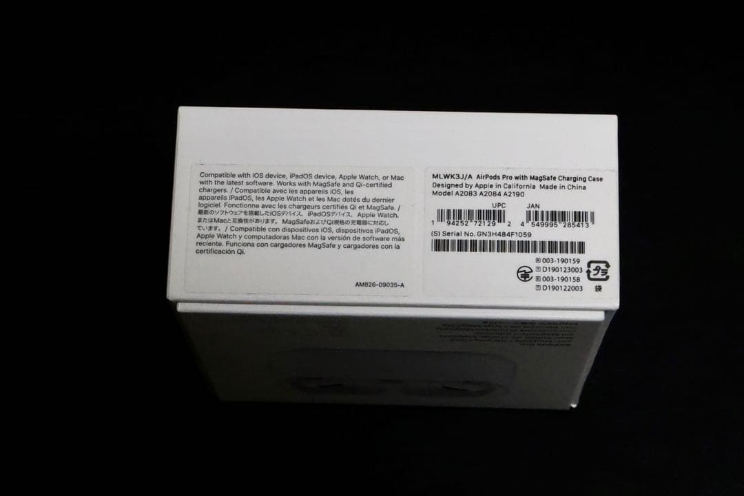 AirPods Pro MLWK3J/A 新品イヤーチップ付き
