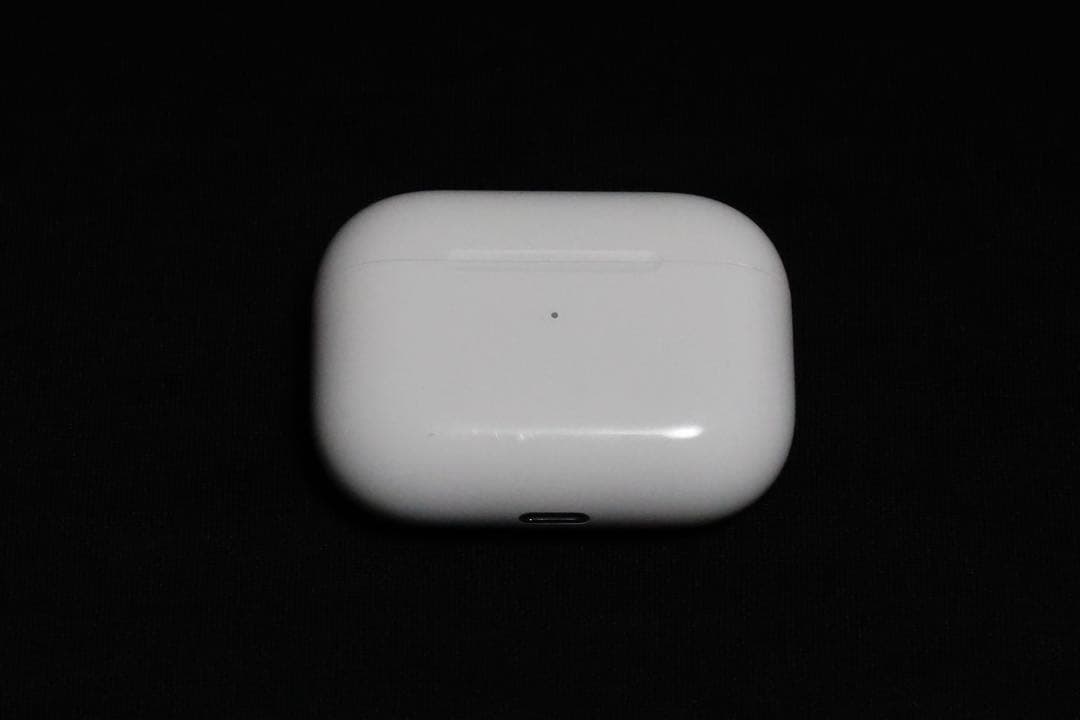 AirPods Pro MLWK3J/A 新品イヤーチップ付き
