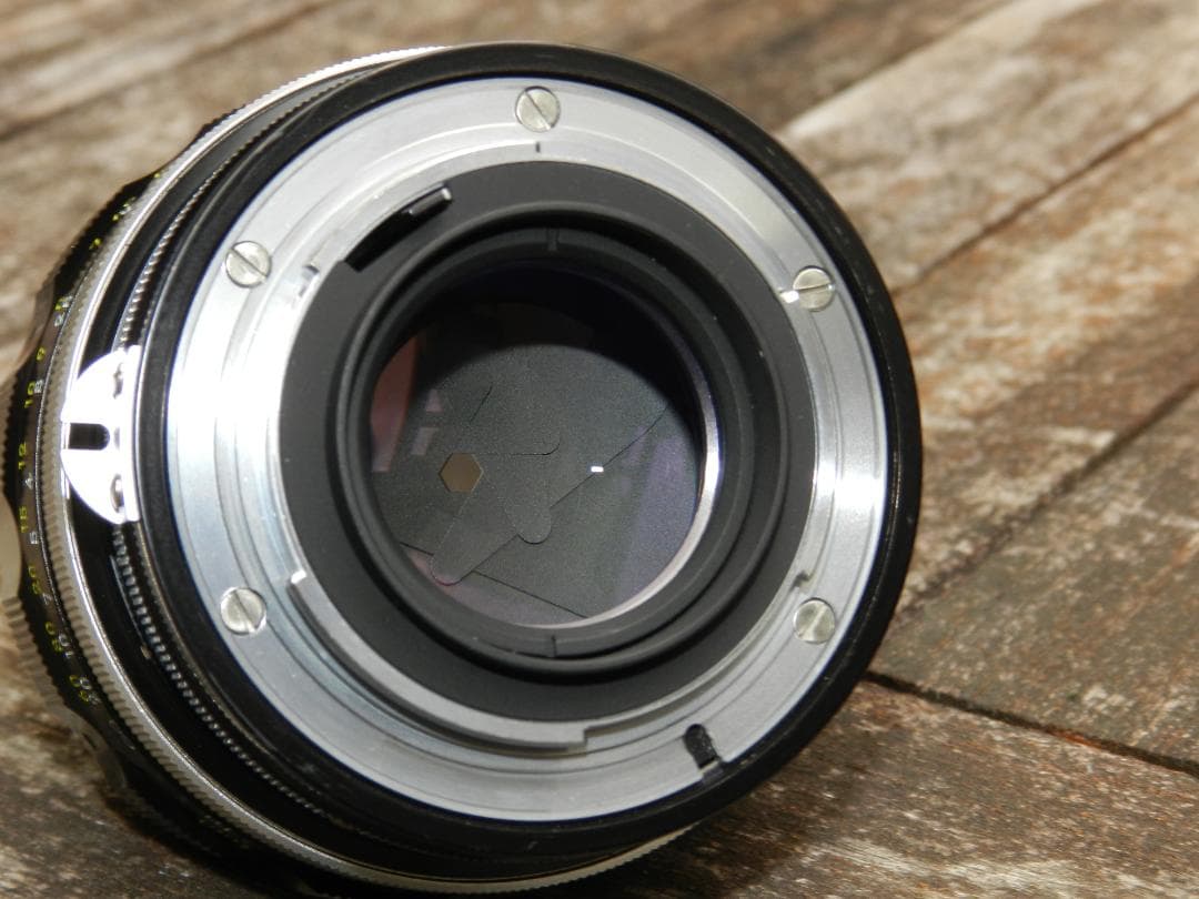 レンズ極美品　NIKON NIKKOR-H 85mm F/1.8　即撮影可