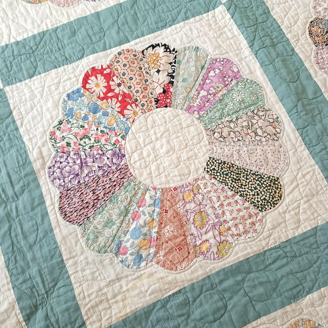 手縫い ヴィンテージキルト ドレスデンプレート ハンドメイド 大判 敷物