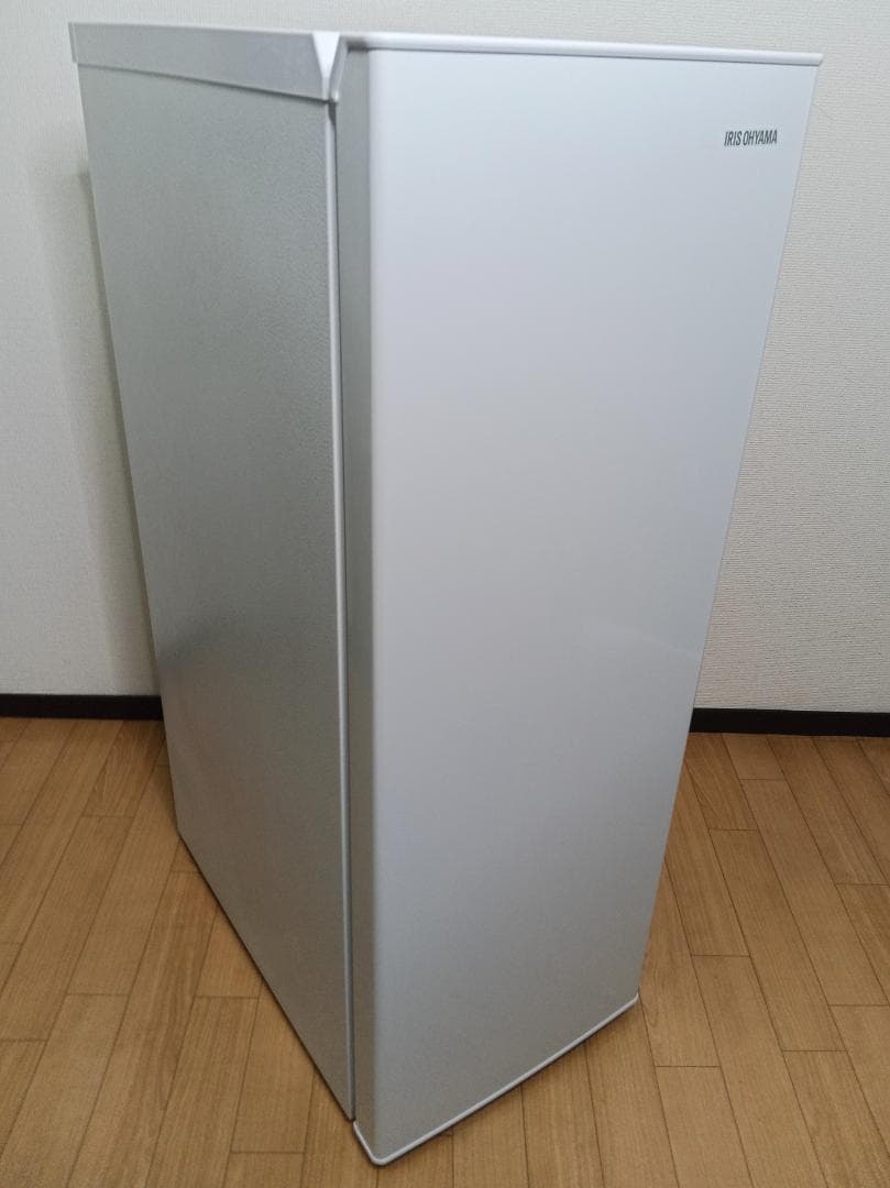 【2024年製・高年式】アイリスオーヤマ 冷凍庫 80L（IUSN-8A-W）