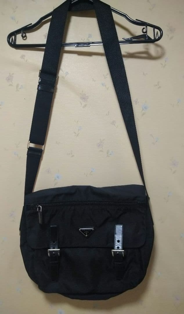【美品】PRADA テスート ナイロンショルダーバッグ
