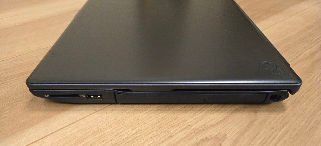 【ほぼ未使用】FMV AH53/H2 Ryzen7/メモリ16GBブルーレイ搭載