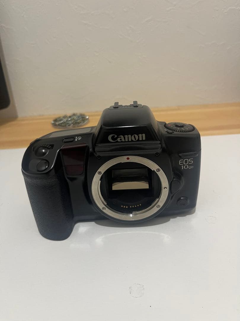 Canon カメラ本体とズームレンズ4本セット