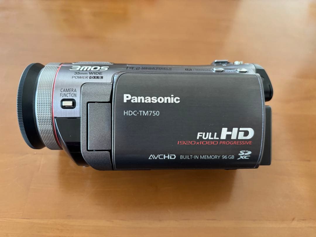 PanasonicビデオカメラHDC-TM750