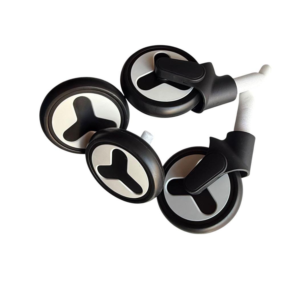 ピッコロカーネ　BENE（ベーネ）ブラック　ホワイト　ドット