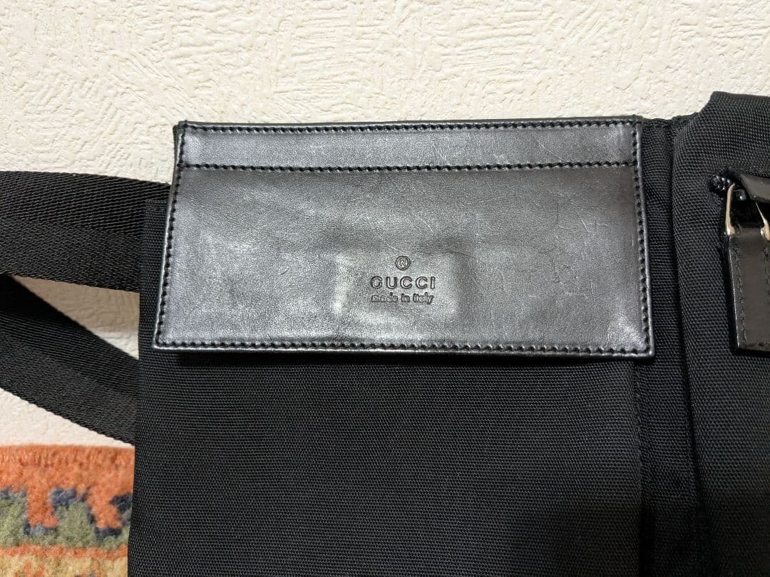 GUCCI グッチ　ボディバッグ　ウエストポーチ　ナイロン　美品　付属品なしGG