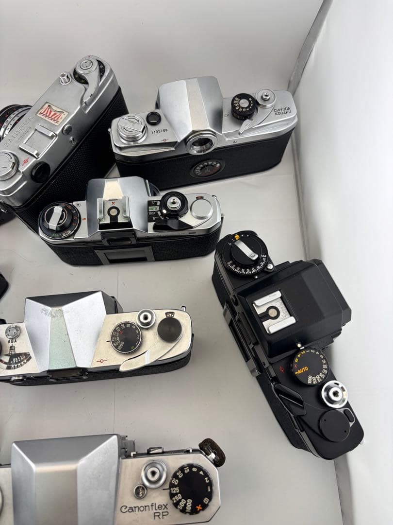 フィルムカメラとデジタル一眼レフセット