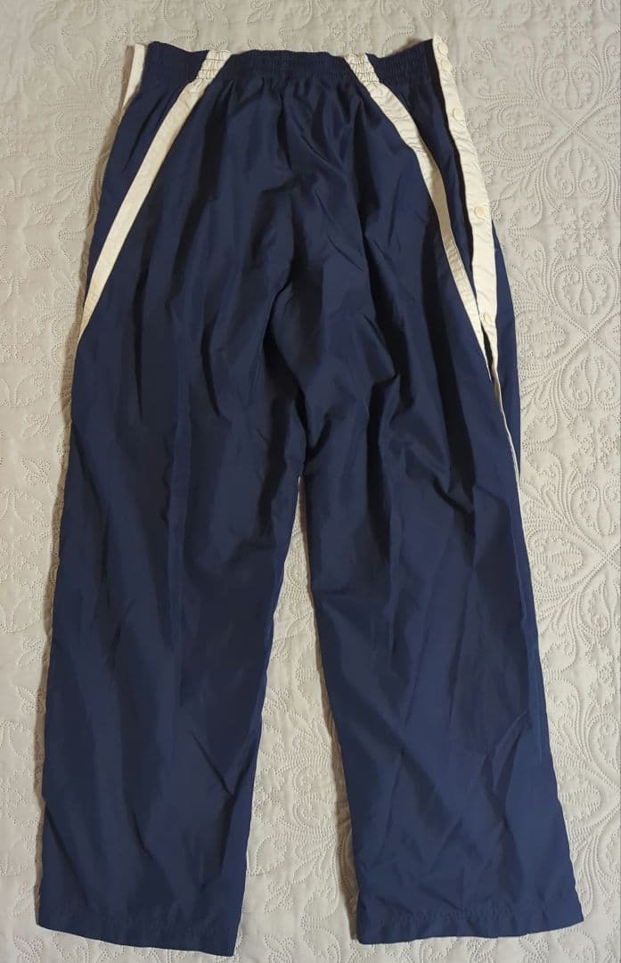 00s　ナイキ　トレーニングフェア　上下　XL　ジャージ　バスケ　部活　白　紺