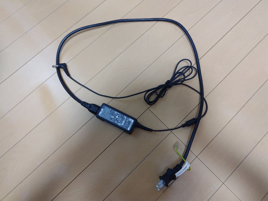 「ASUS VG248QG」 24インチゲーミングモニター