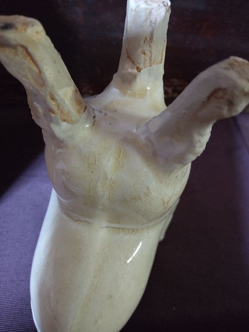 磁州窯　 白磁   爵形盃　　　無疵完品