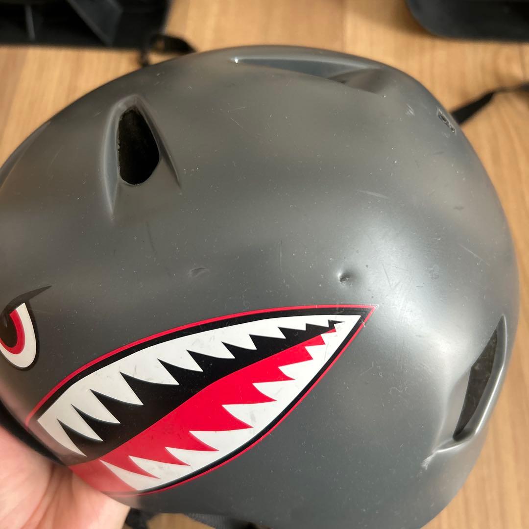 STRIDER 黒 ヘルメット　プロテクター　スノーアタッチメント付き