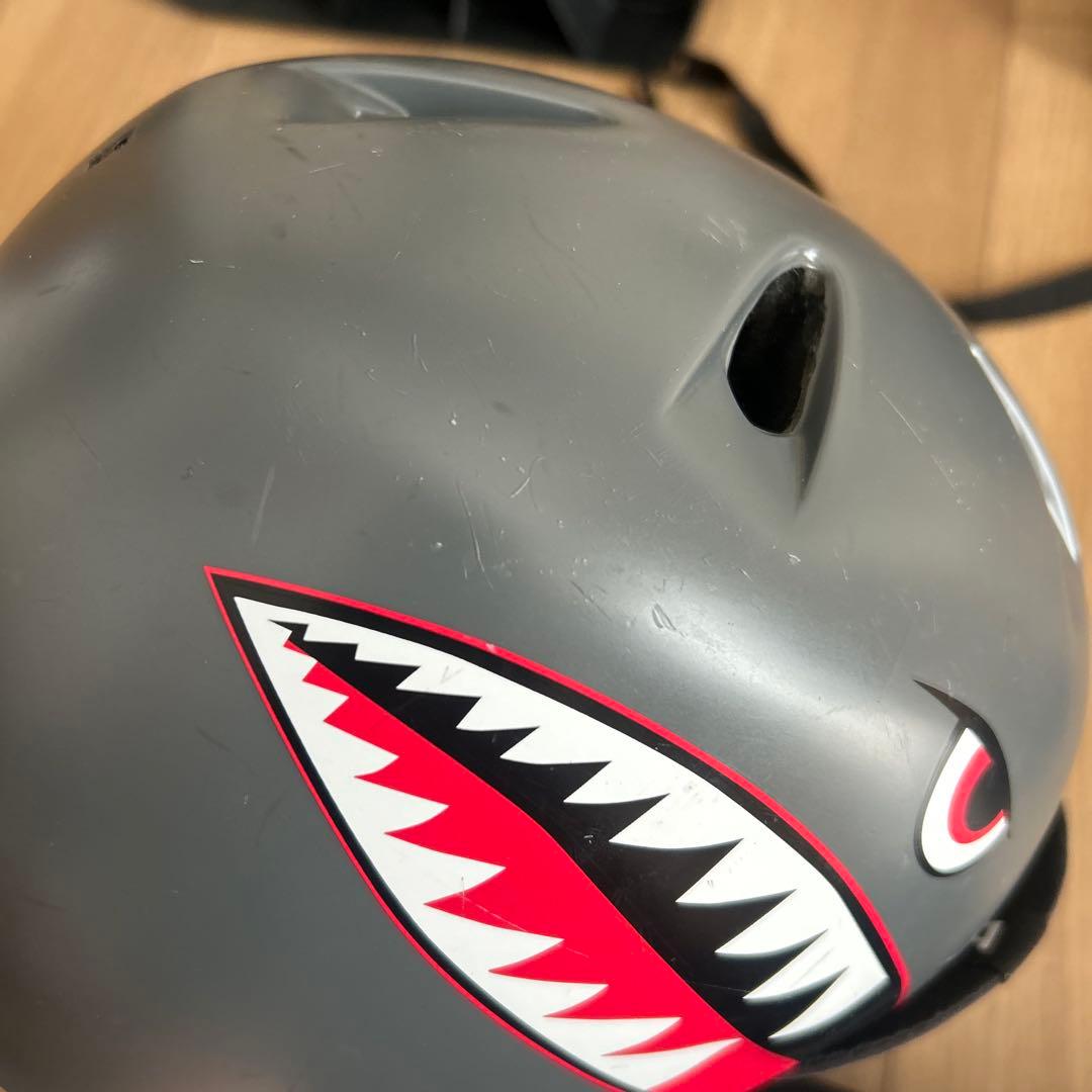 STRIDER 黒 ヘルメット　プロテクター　スノーアタッチメント付き