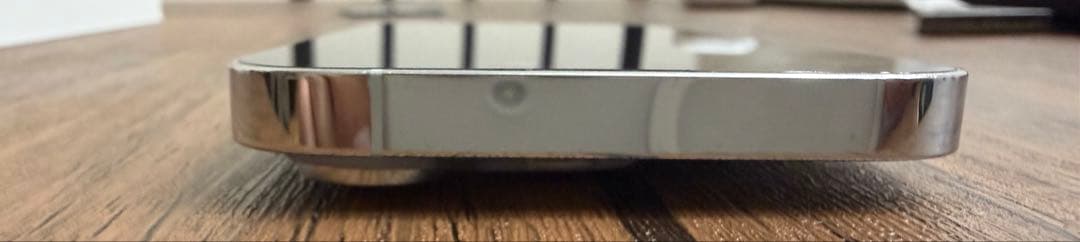 Apple iPhone 14 Pro シルバー 本体 SIMフリーモデル