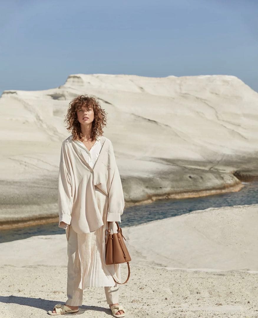 Polene ポレーヌ Numero Huit ヌメロ カヌレ バケツ キャメル