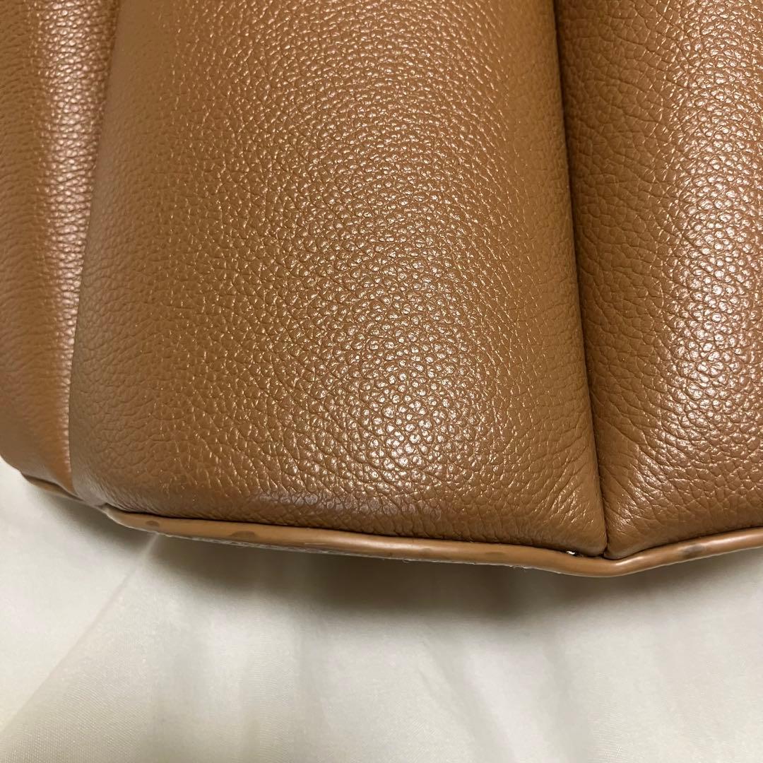 Polene ポレーヌ Numero Huit ヌメロ カヌレ バケツ キャメル