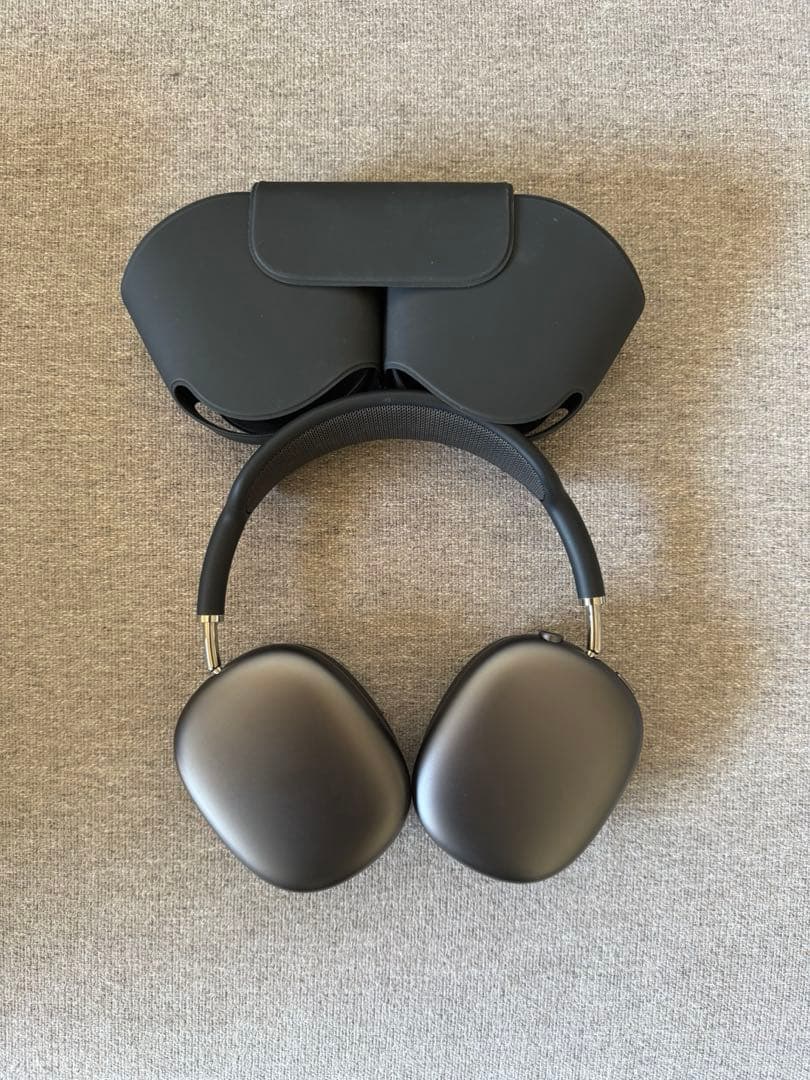 ヘッドホン airpods MAX BLACK