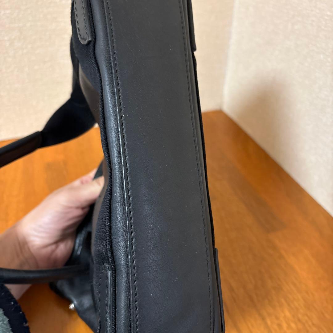 バレンシアガ　ネイビーカバスxs 2wayショルダー　レザー　パンチング