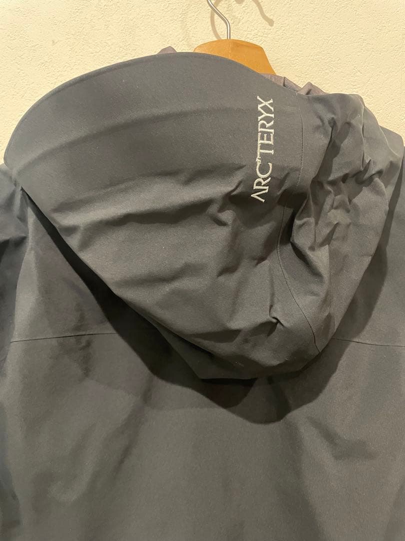 アークテリクス ベータジャケット S ブラック グレー色 超美品