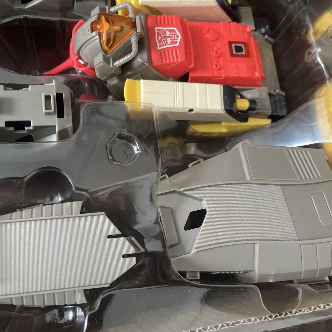 トランスフォーマー 09 サイバトロン　警備員