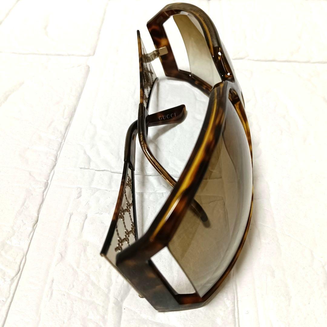 528 GUCCI サングラス マイクロGG ブラウン ケース・クロス付き