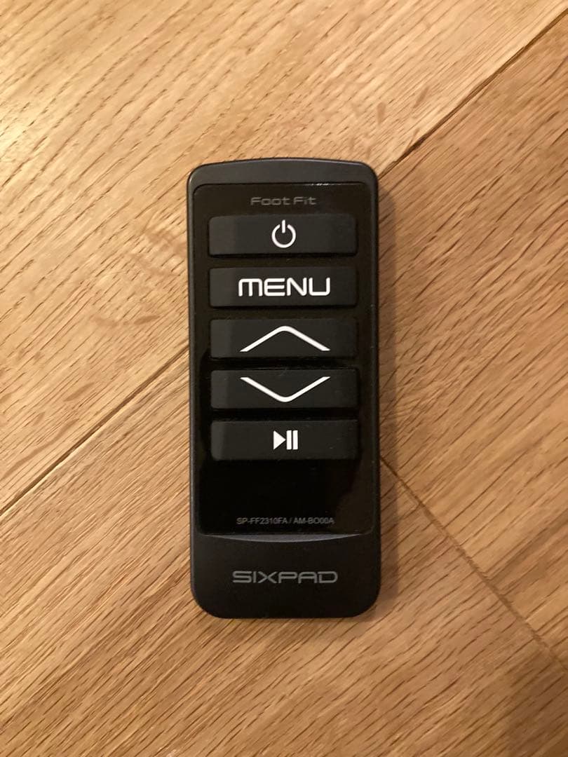 ばーばcafe【美品】SIXPAD Foot Fit 2 リモコン付き