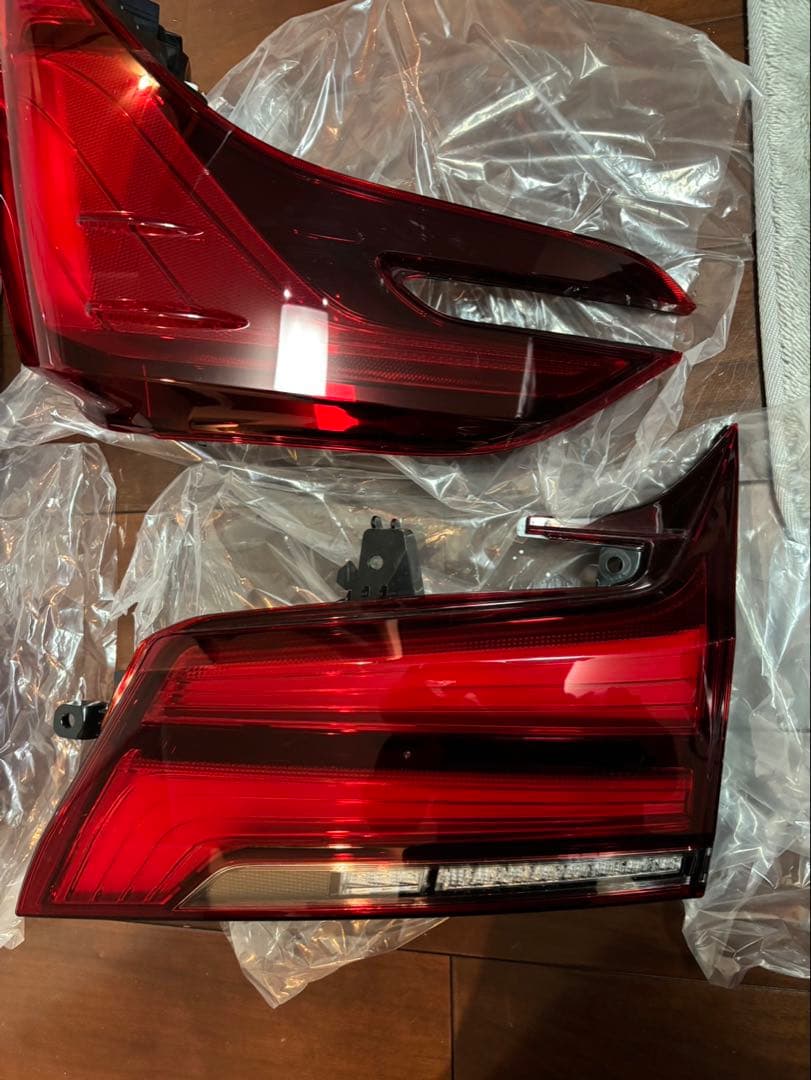 30系後期アルファード　SCパケ　シーケンシャルテールランプ左右セット