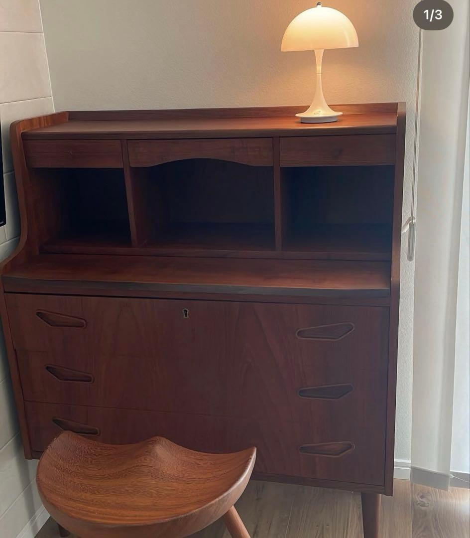 ビューロー　デンマーク　ヴィンテージ　チーク　北欧　家具　シェルフ