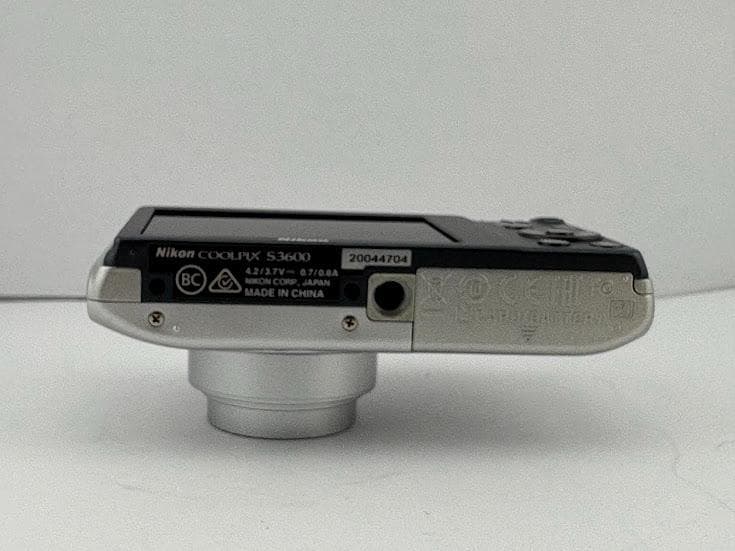 ★美品★ニコン NIKON COOLPIX S3600 コンパクトデジタルカメラ