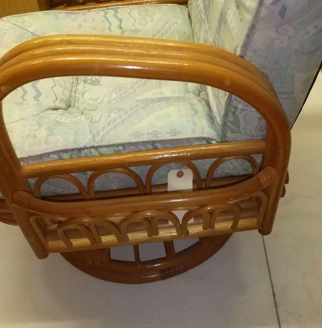 【新品】3段リクライニング機能付回転椅子