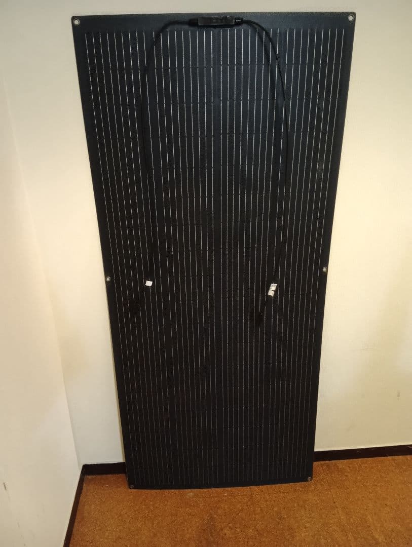 リョクエン　フレキシブルソーラーパネル　200w　引取推奨