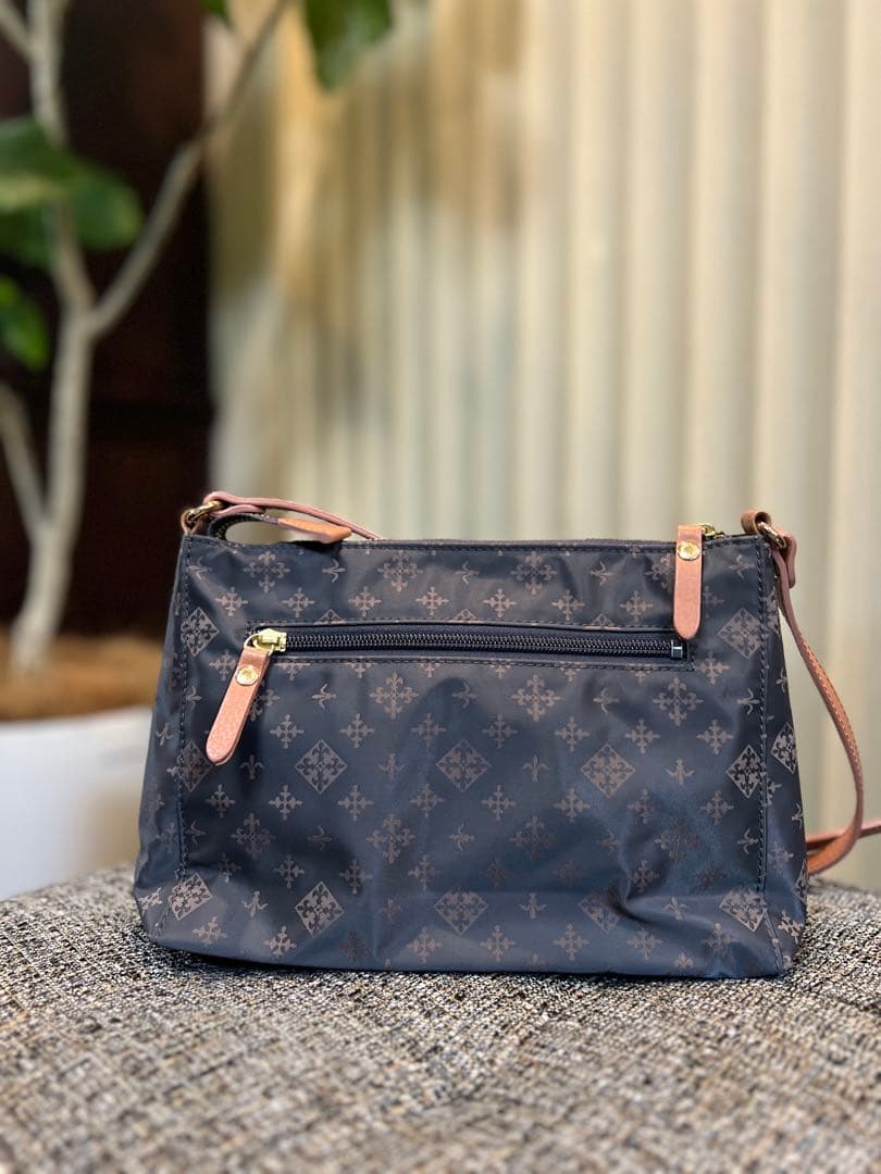 【Zuumin】russet ショルダーバッグ