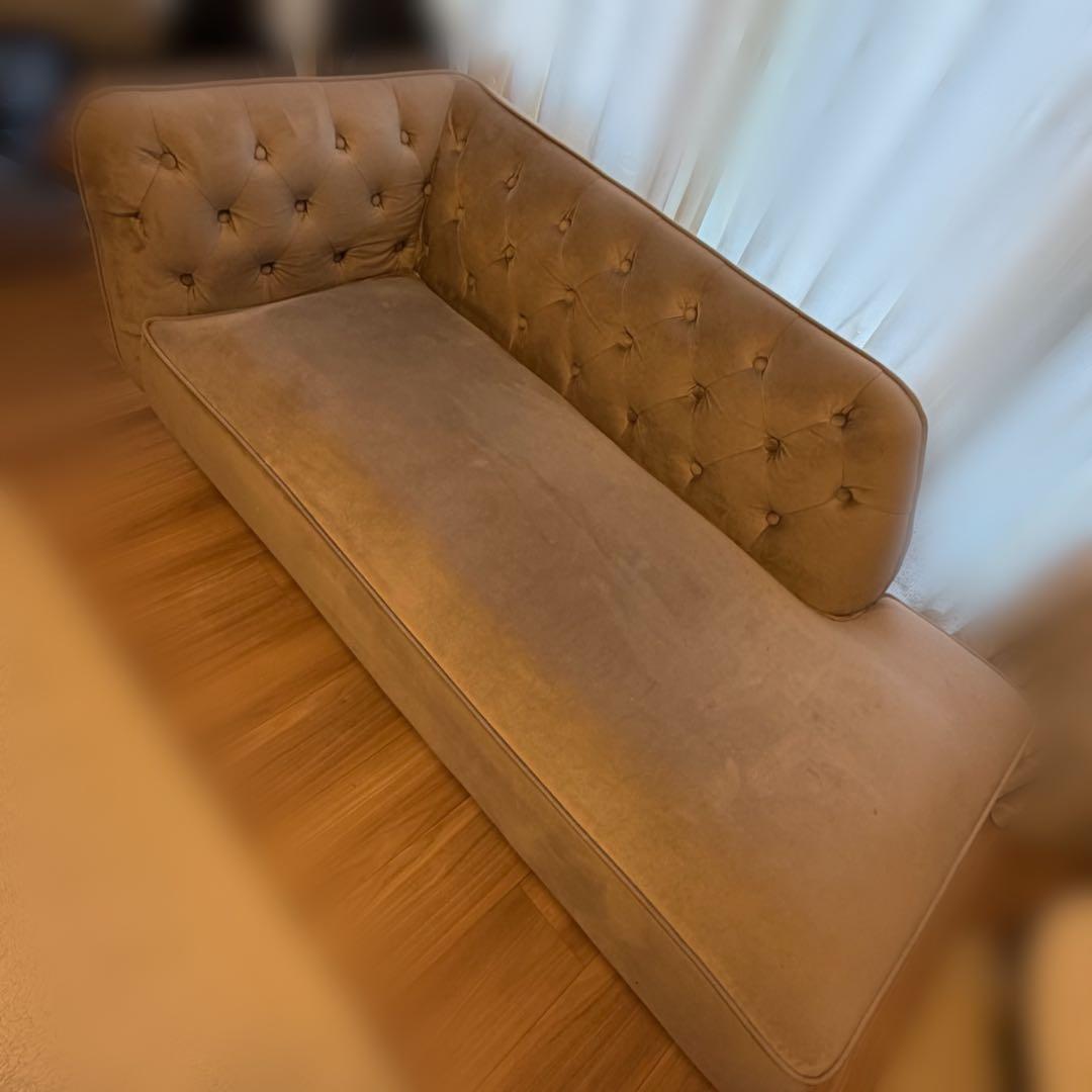 【送料込】ロウヤ ソファ　2人掛けカウチソファ ベルベット調　グレー　LOWYA