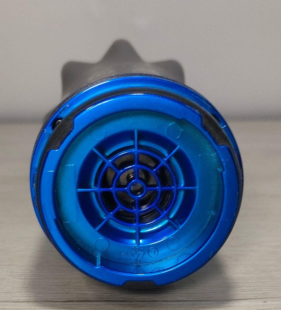 インビクタス ワン 軽量・強力吸引コードレス掃除機セット 2023年製