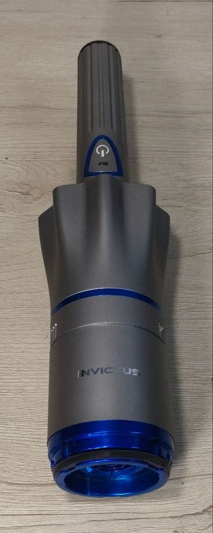 インビクタス ワン 軽量・強力吸引コードレス掃除機セット 2023年製