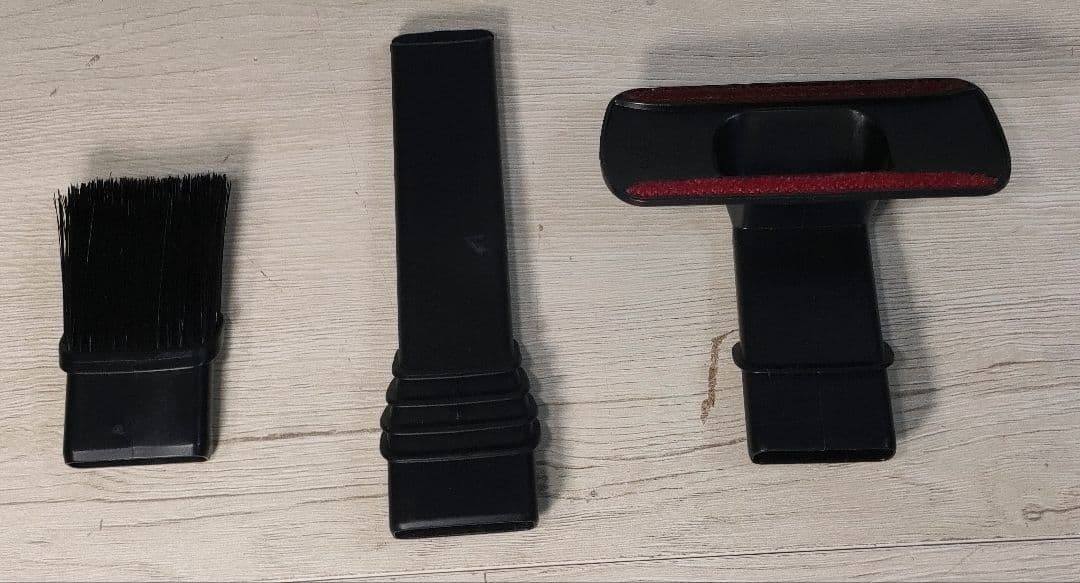 インビクタス ワン 軽量・強力吸引コードレス掃除機セット 2023年製