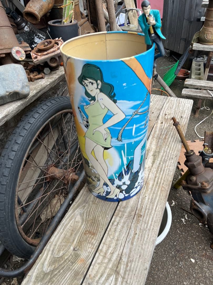 ルパン三世ブリキゴミ箱、ルパン三世バケツ、ルパンブリキゴミ箱、不二子ゴミ箱