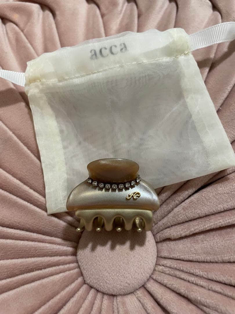 美品⭐︎ACCA ニューコラーナクリップ(S) パールベージュ