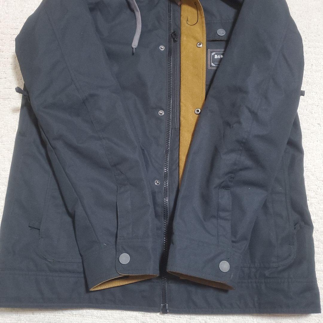 BURTON　スノーボードウェア上下セット　ジャケットLサイズ　パンツMサイズ