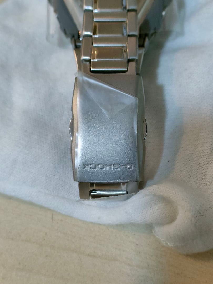 d*4様 G-SHOCK NISMO G-500NM 腕時計 シルバー/レッド