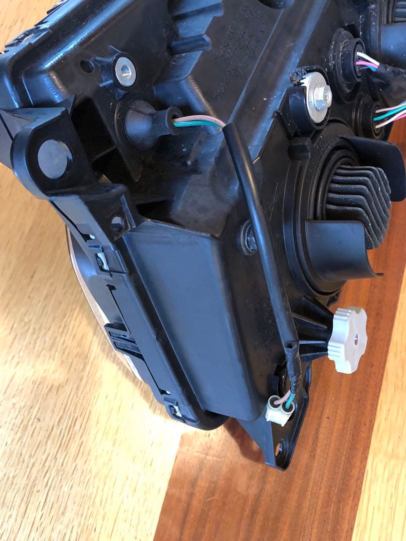 ホンダVFR８００F LEDヘッドライト純正品