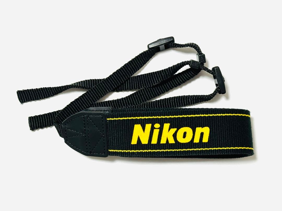 ☆撮影数極少220回☆Nikon D7200 ボディのみ　ニコンDX機