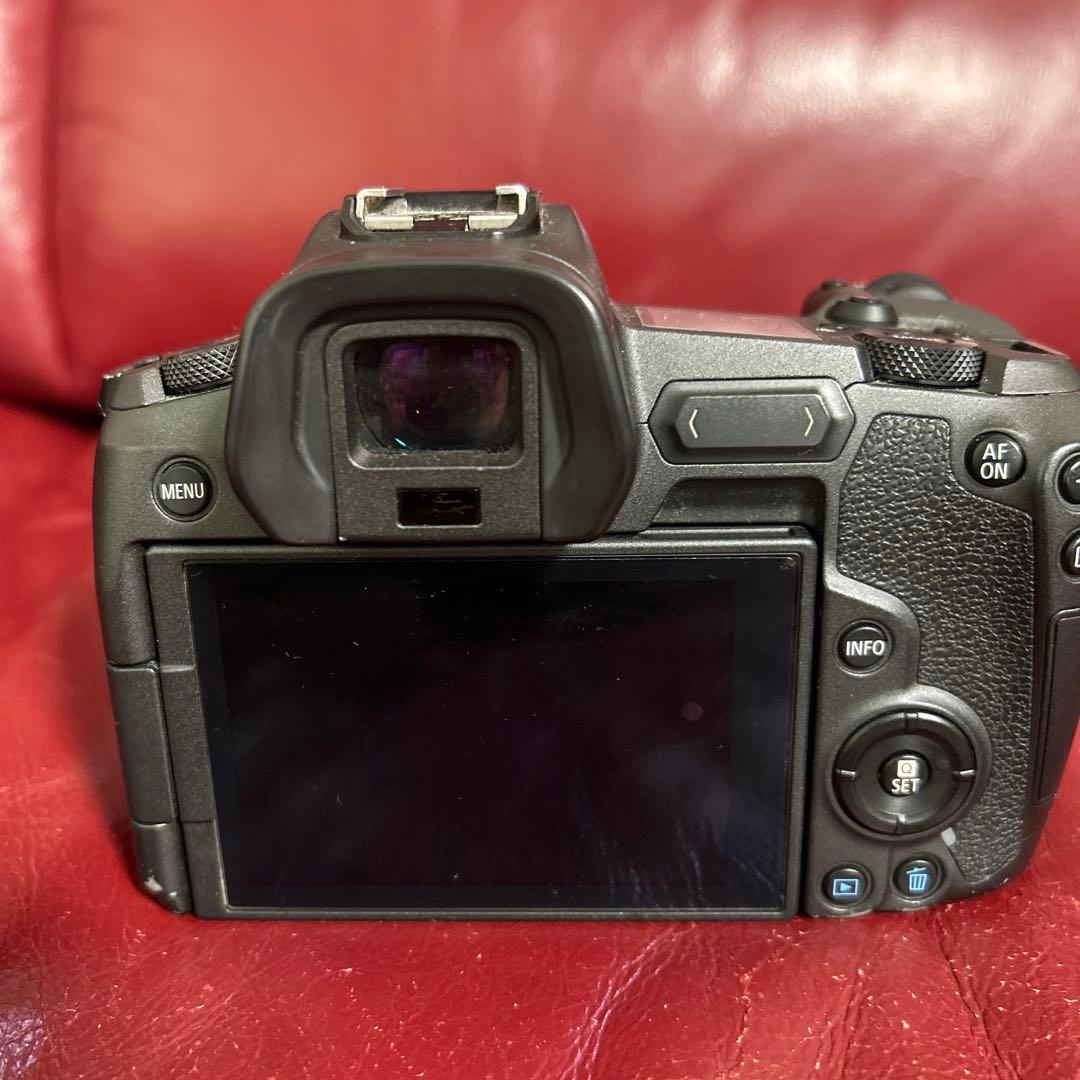 1日限定セール！Canon EOS R 本体、バッテリー、充電器のみ