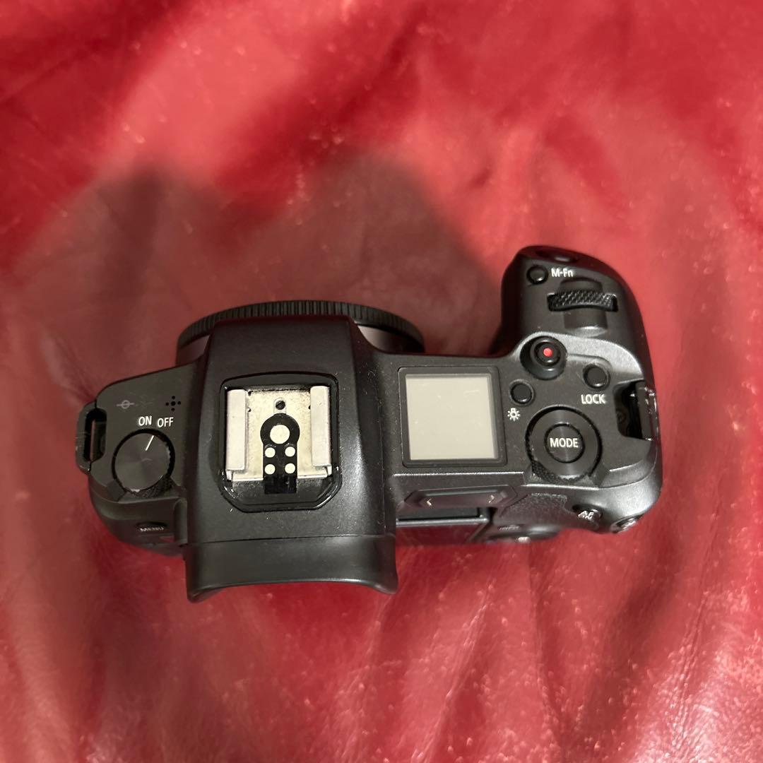 1日限定セール！Canon EOS R 本体、バッテリー、充電器のみ