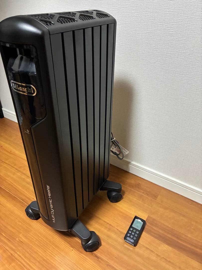 【美品】De'Longhi Multi Dynamic Heater ブラック