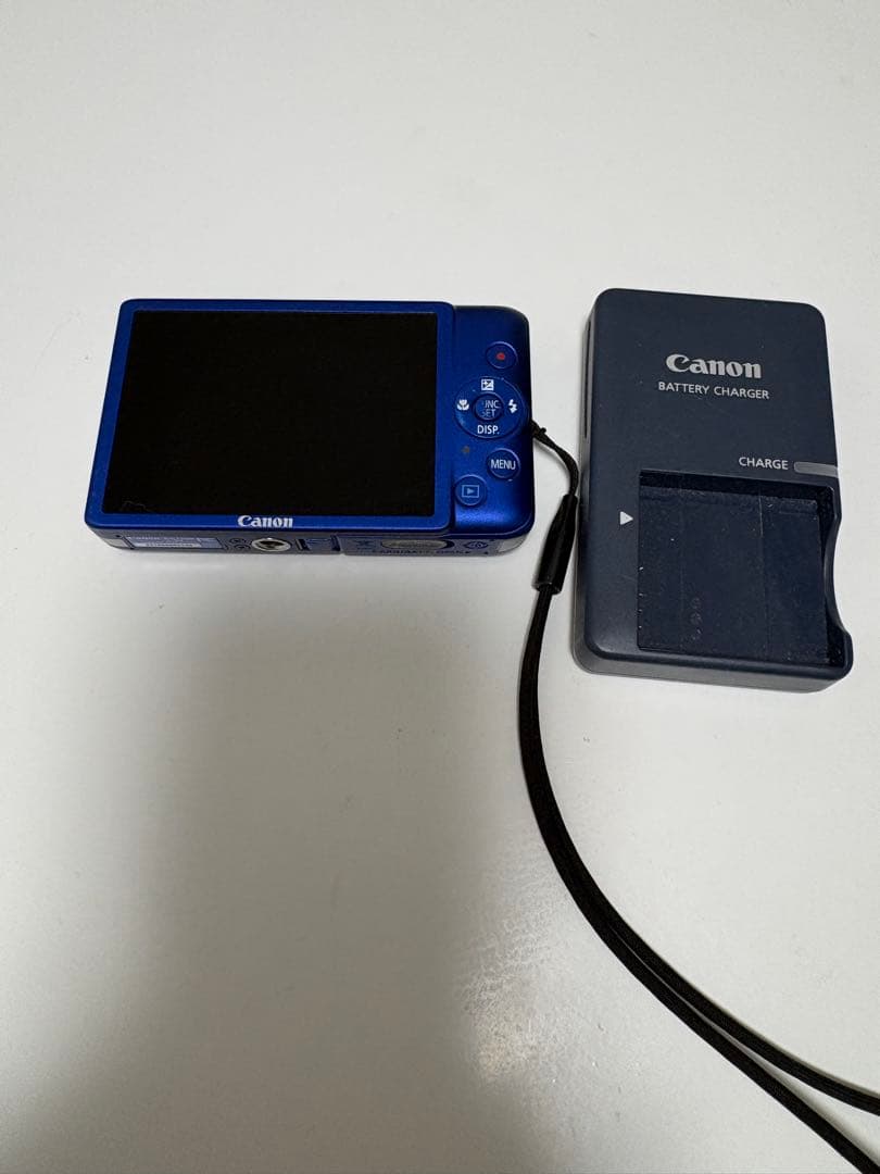 【美品】Canon キャノン IXY210F デジタルカメラ　充電器付き