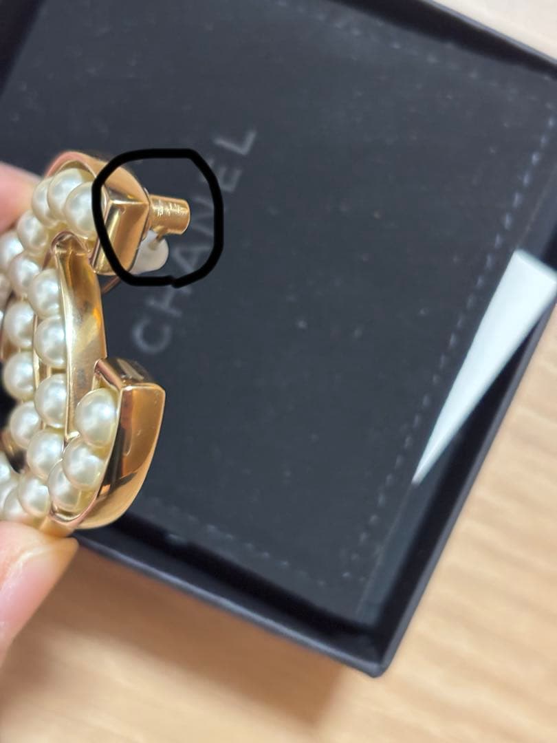 CHANEL ゴールド パール CCロゴ ブローチ